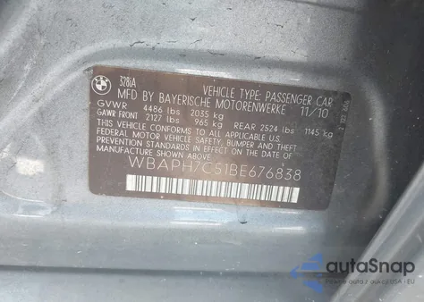 2011 BMW 328I z USA, uszkodzony, nr VIN WBAPH7C51BE676838